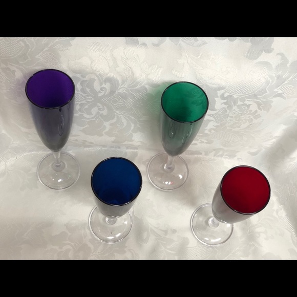 NEW! Tupperware Sheerly Elegant Jeweltone Flutes - Picture 3 of 5